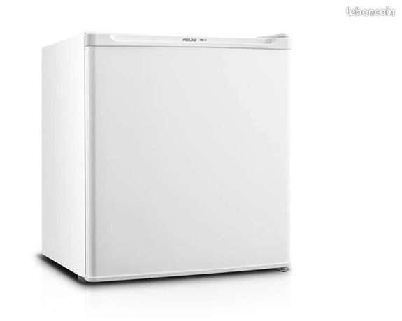 Congélateur bar Proline BFZ38 en bon état