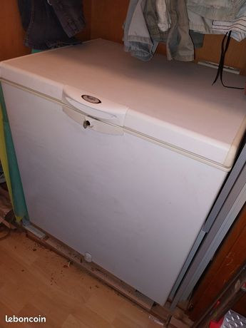Congélateur coffre Whirlpool