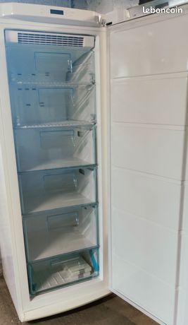 Congélateur ELECTROLUX ARTHUR MARTIN Neuf