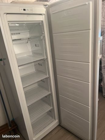 Congélateur impeccable