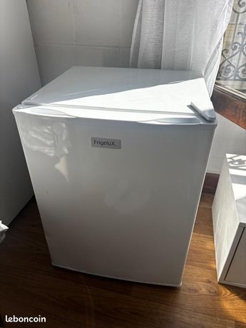 Congélateur largeur 47cm longueur 45 hauteur 60cm