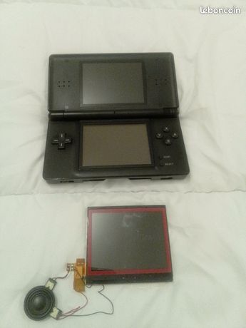Console DS lite bien lire l'annonce