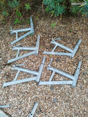 Console échafaudage 30cm 7 dispo