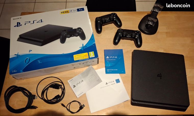 Console PS4 slim 1TB TBE