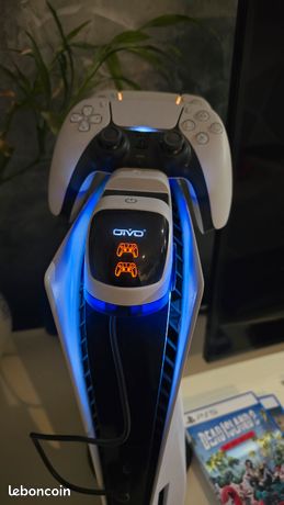 Console ps5 originale blanc comme neuf 825giga + 2 manettes + support manettes