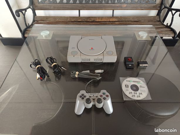 Console Sony Playstation 1 Avec Jeu 24 Heures du Mans