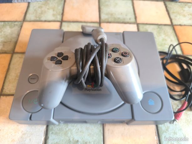 Console Sony PlayStation ps1 révisé