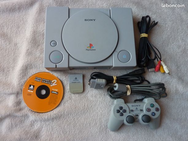 Console sony ps1 "complète"