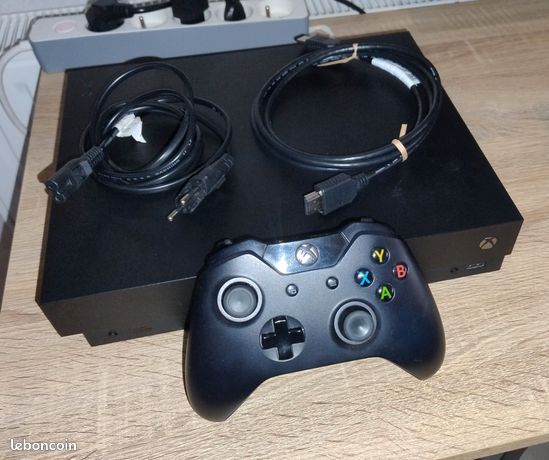 Console Xbox One X 1To