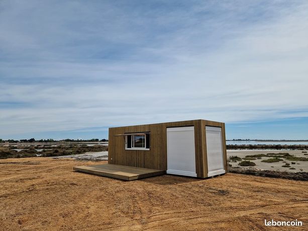 Container / Street food / kiosque / snack / boutique
