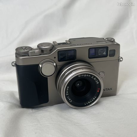 Contax G2 + Carl Zeiss Biogon 28mm T* f/2.8
