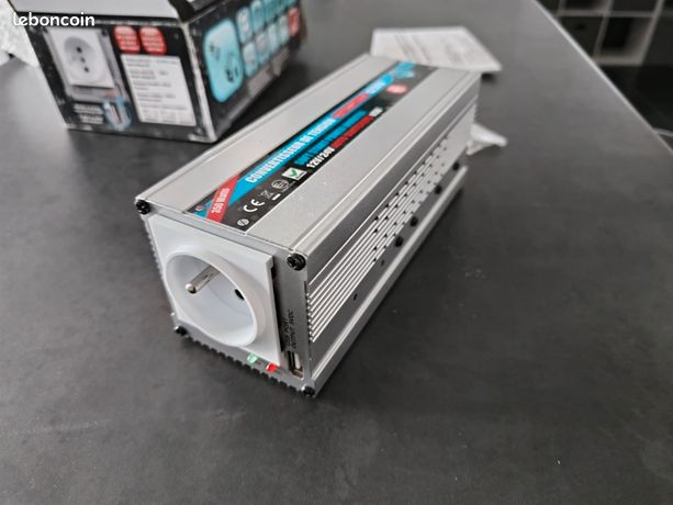 Convertisseur 12/24V 220V