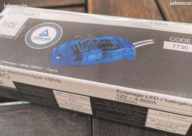 Convertisseur électronique Halogène câblé Optimo 12v 4-60VA 60w max Dimmable 7730