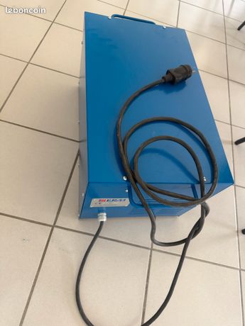 Convertisseur mono vers tri+N+T