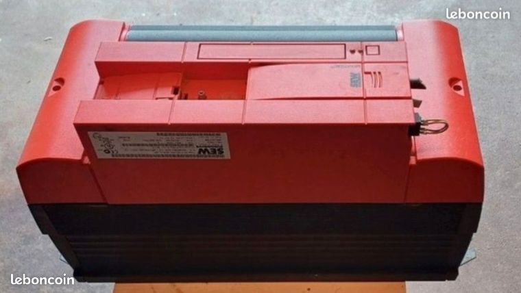 Convertisseur SEW EURODRIVE MOVITRAC d'occasion