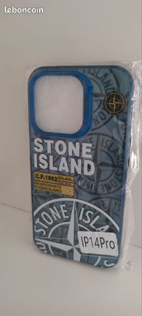 Coque Iphone 14 pro Stone island