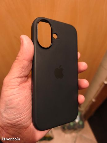 Coque officielle apple iphone 17