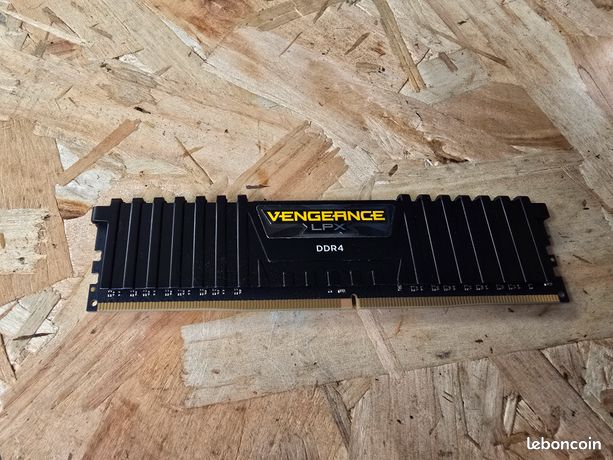 CORSAIR VENGEANCE LPX 4GB DDR4 2400MHz