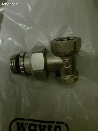 Coude de reglage radiateur