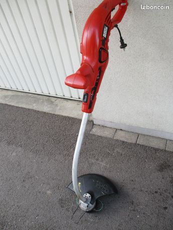 Coupe bordure BLACK et DECKER 600 W GL 720