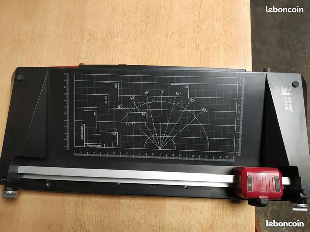 Coupe papier MASSICOT United Office