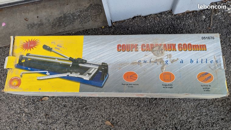 Coupeau carreaux 600mm