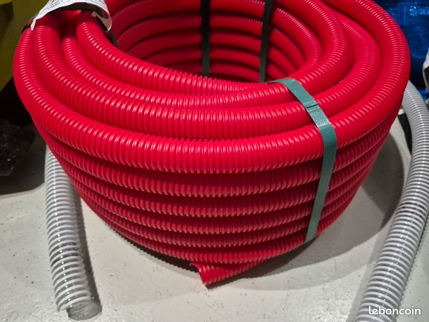 Couronne de tube PER gainé rouge Ø16 longueur 25m