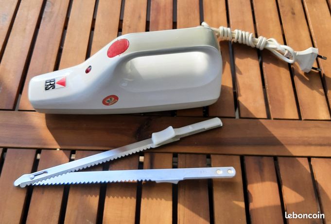 Couteau électrique SEB type 528 fonctionne parfaitement design vintage