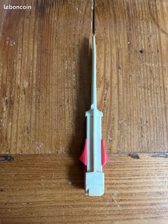 Couteau extracteur de lame moulinette