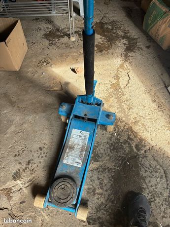 Cric hydraulique 2t + chandelles