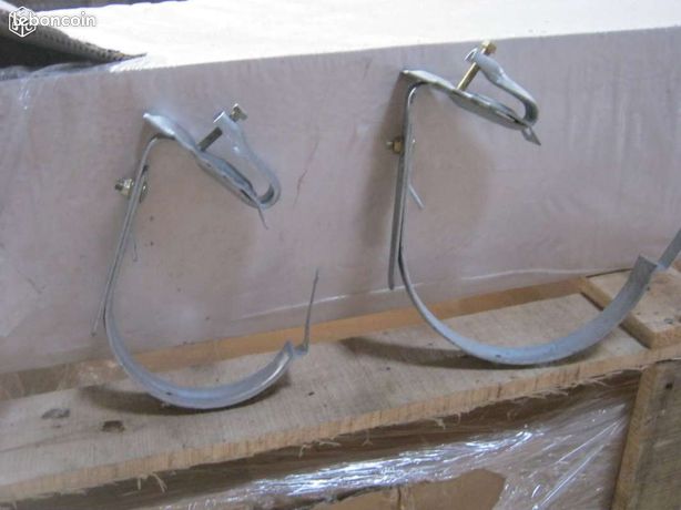 Crochet gouttiere monté pour tole bac et fibro