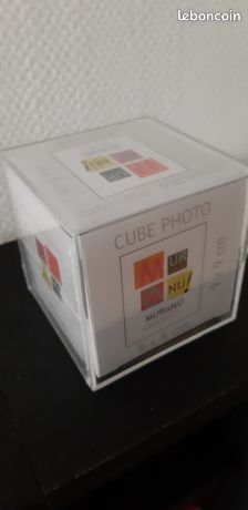 Cube photo