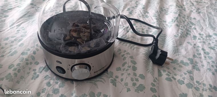 Cuiseur à oeufs