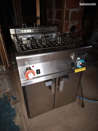 Cuiseur à pâtes professionnel lotus