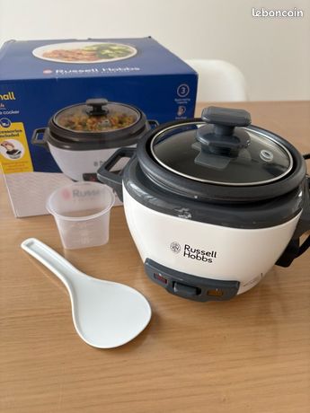 Cuiseur à riz Russel Hobbs