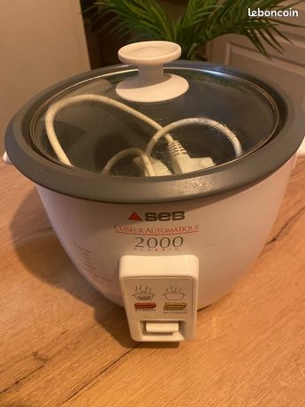 Cuiseur automatique Seb 2000