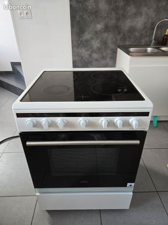 Cuisinière plaque induction + four