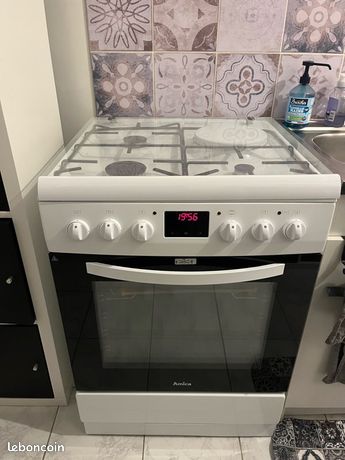 Cuisinière Amica