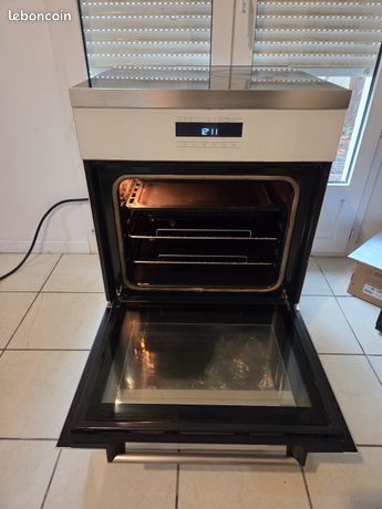 Cuisinière DE DIETRICH tactile plaque vitrocéramique four pyrolyse