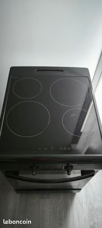 Cuisinière électrique continental edison plaque à induction