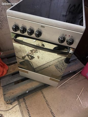 Cuisiniere electrique faure fcv560nsc