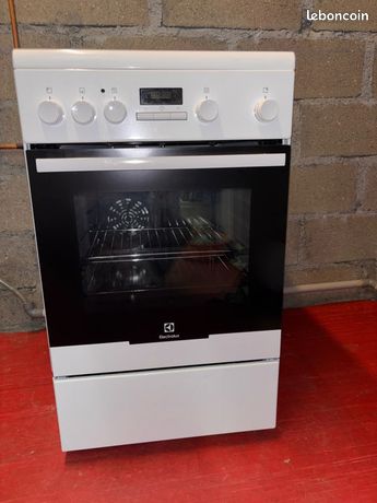 Cuisinière électrique induction