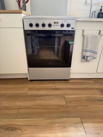 Cuisinière électrique