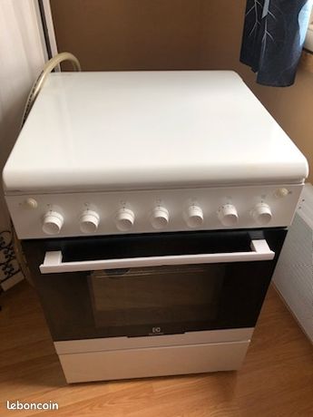 Cuisinière ELECTROLUX
