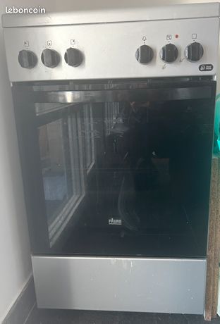 Cuisiniere Faure 3 plaque induction + four catalyseur