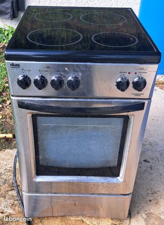 Cuisinière Faure vitrocéramiques