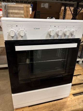 Cuisinière four pyrolyse