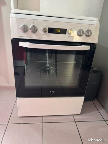 Cuisinière Gaz BEKO 4 foyers
