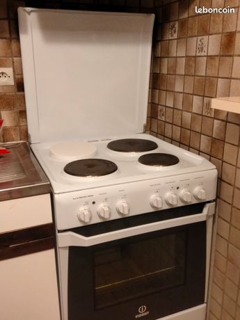 Cuisinière Indesit