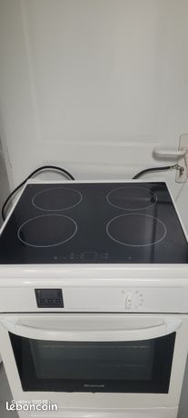 Cuisinière induction brandt pyrolyse Chaleur tournante Porte froide